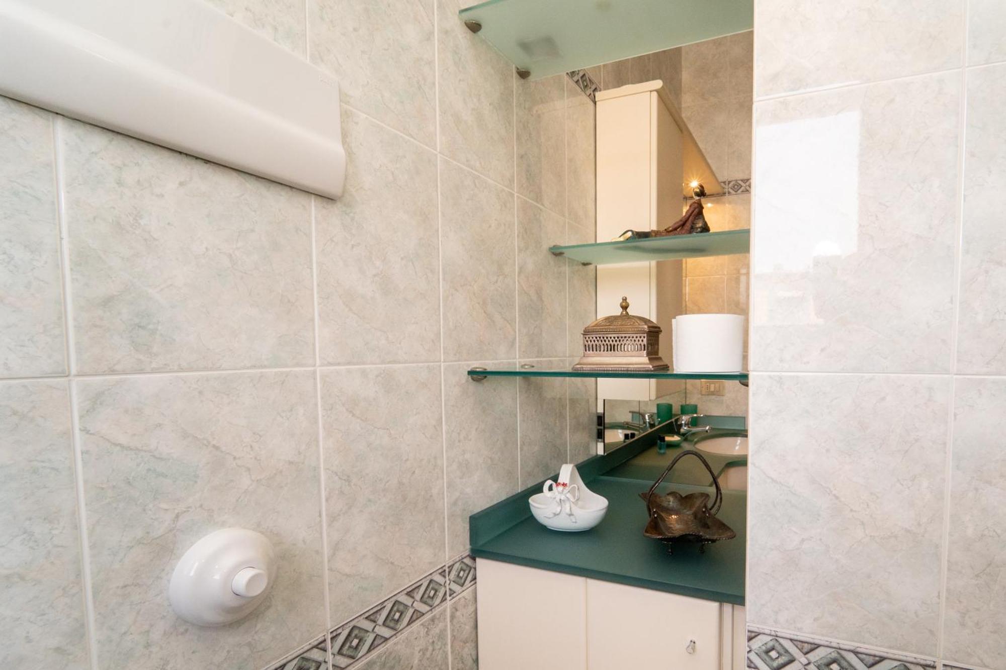 Appartamento Penthouse Isola, A Few Steps From Offices Cortina 26 *